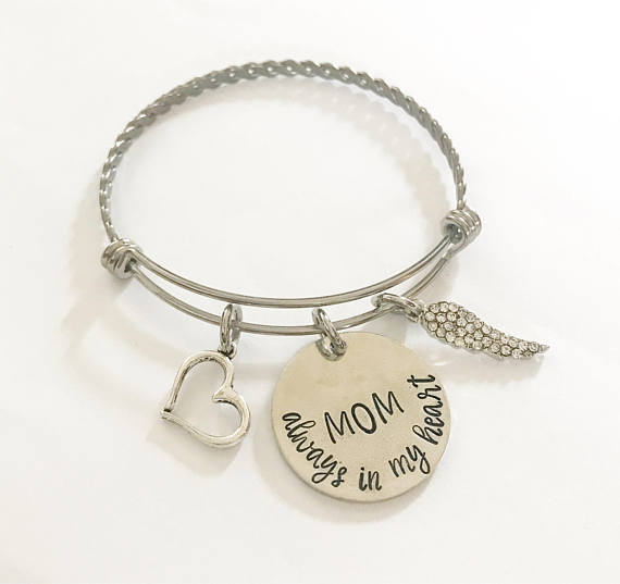 Memorial bracelet - Remembrance jewelry - Mom - A Woman Knows Best