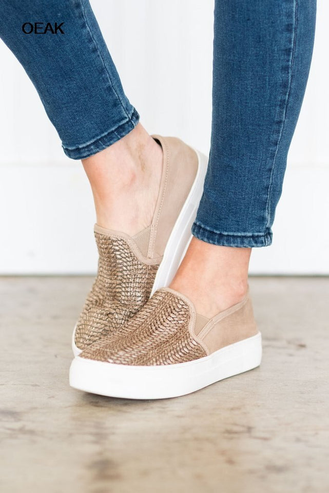 Women Flats Shoes  Sneakers Slip On Flats Leather - A Woman Knows Best